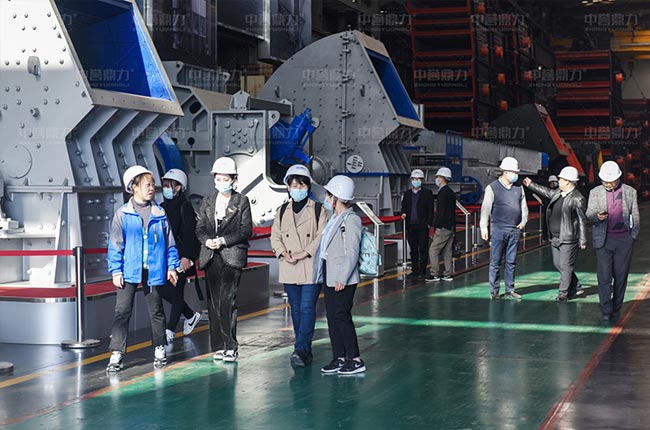 考察河南中譽鼎力智能裝備有限公司