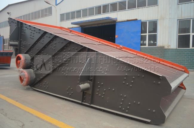 礦用振動(dòng)篩設(shè)備 礦用振動(dòng)篩