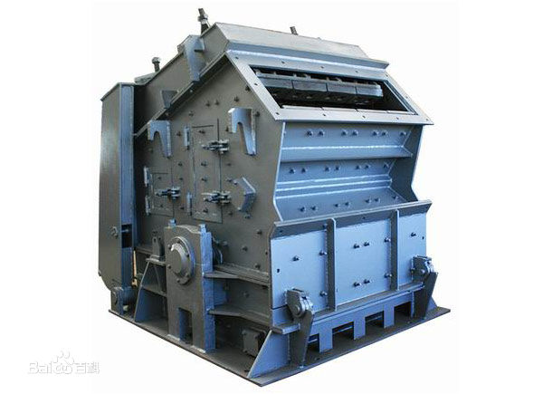 小型反擊式粉碎機(jī)設(shè)備