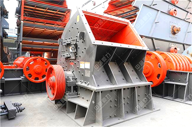 小型錘式石子機(jī)