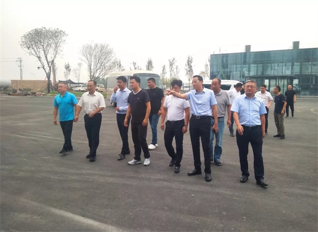 考察衛輝資源建材骨料生產線