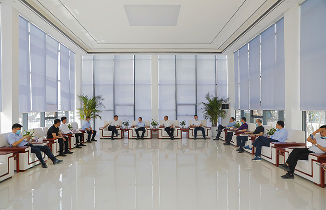 湖北省赤壁市導(dǎo)蒞臨中譽(yù)鼎力考察