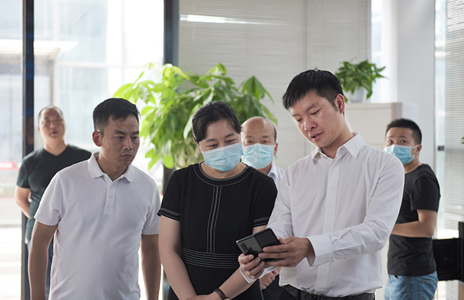 張治民董事長(zhǎng)介紹中譽(yù)鼎力礦山管家APP